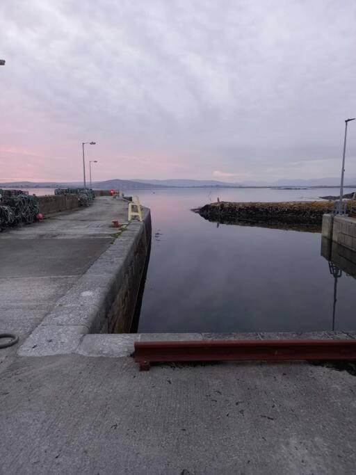 Radharc An Chuain 2 Bedroom Holiday Home Galway Eksteriør billede